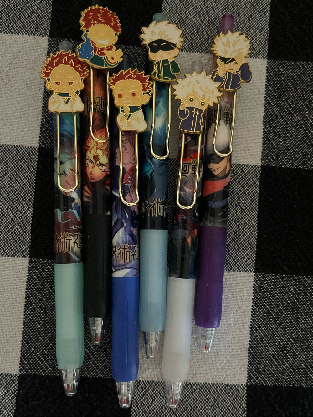 Anime jujitsu kaisen Character Clip Pen Set - Multi Color